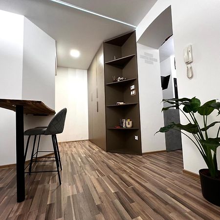 Palackeho Lobby Apartment Olomouc Exterior foto